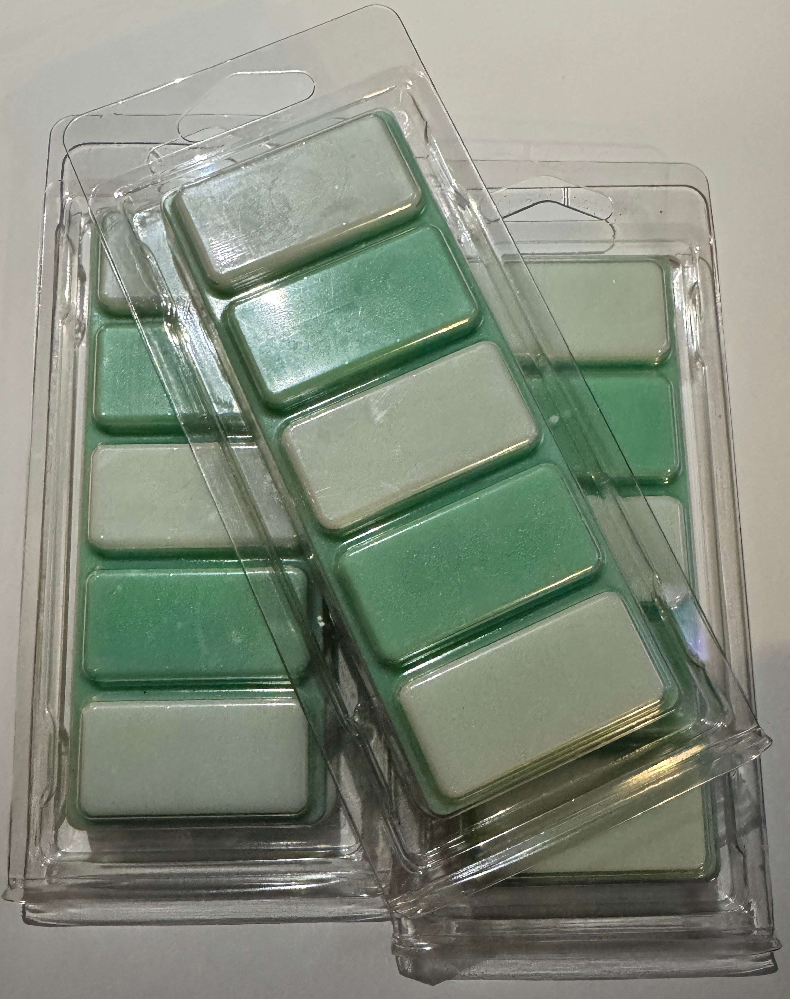 Cold Water Wax Melt Snapbar Made in the UK to be highly scented and long lasting.